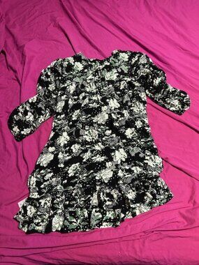 Smash and tess dress size small